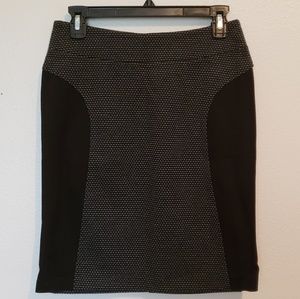 Studio Point NWOT Stretch Pencil Skirt